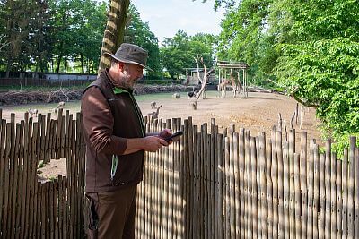 fencee Cloud app on mobile phone